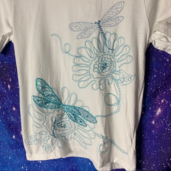 Mac & Belle- White Short Sleeve Tee Beaded Moth S - Picture 3 of 8